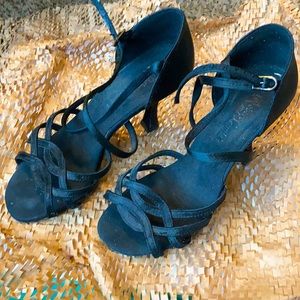 🔴Robert & lonnies Dance heels size 6.5
